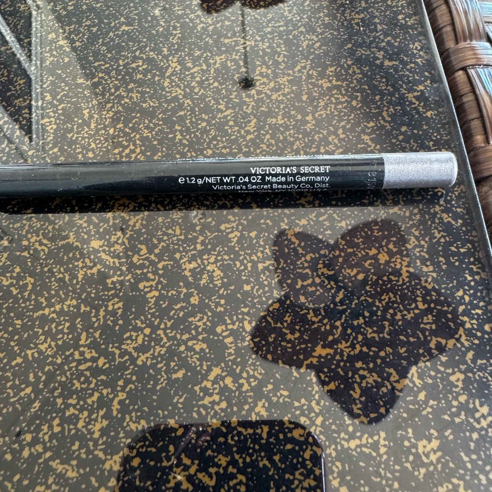 Victoria's Secret Silver and Black Eyeliner